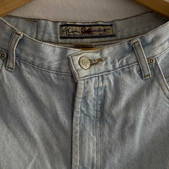 GLORIA VANDERBILT DENIM SHORTS - Picture 3 of 6